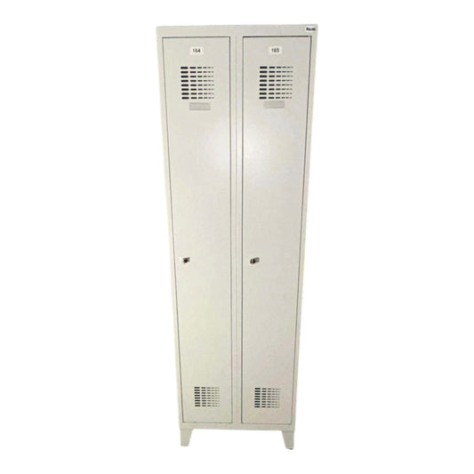 Dviejų vietų metalinė persirengimo spintelė (A 1,95 m × P 60 cm × G 50 cm)
